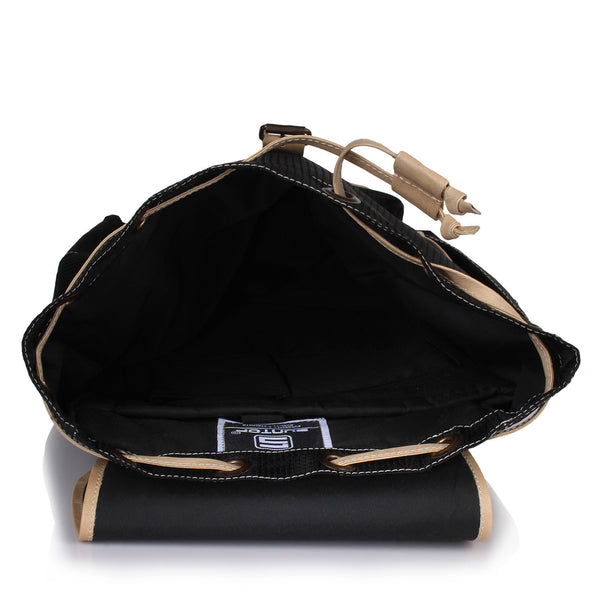 Suntop Dapper 9 25 L Free Size Laptop Backpack(Black & 3d Squares) - testSuntop